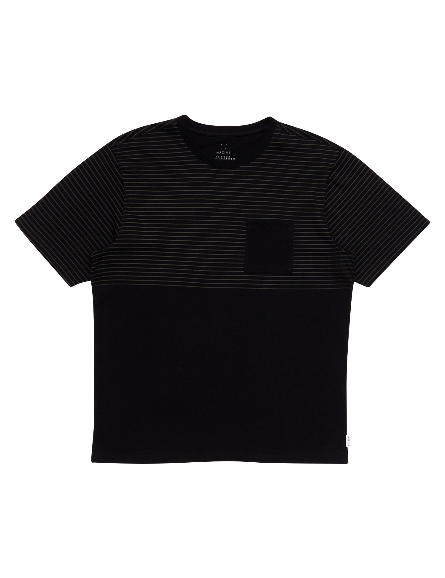 Schwarzes gestreiftes T-Shirt mit Tasche