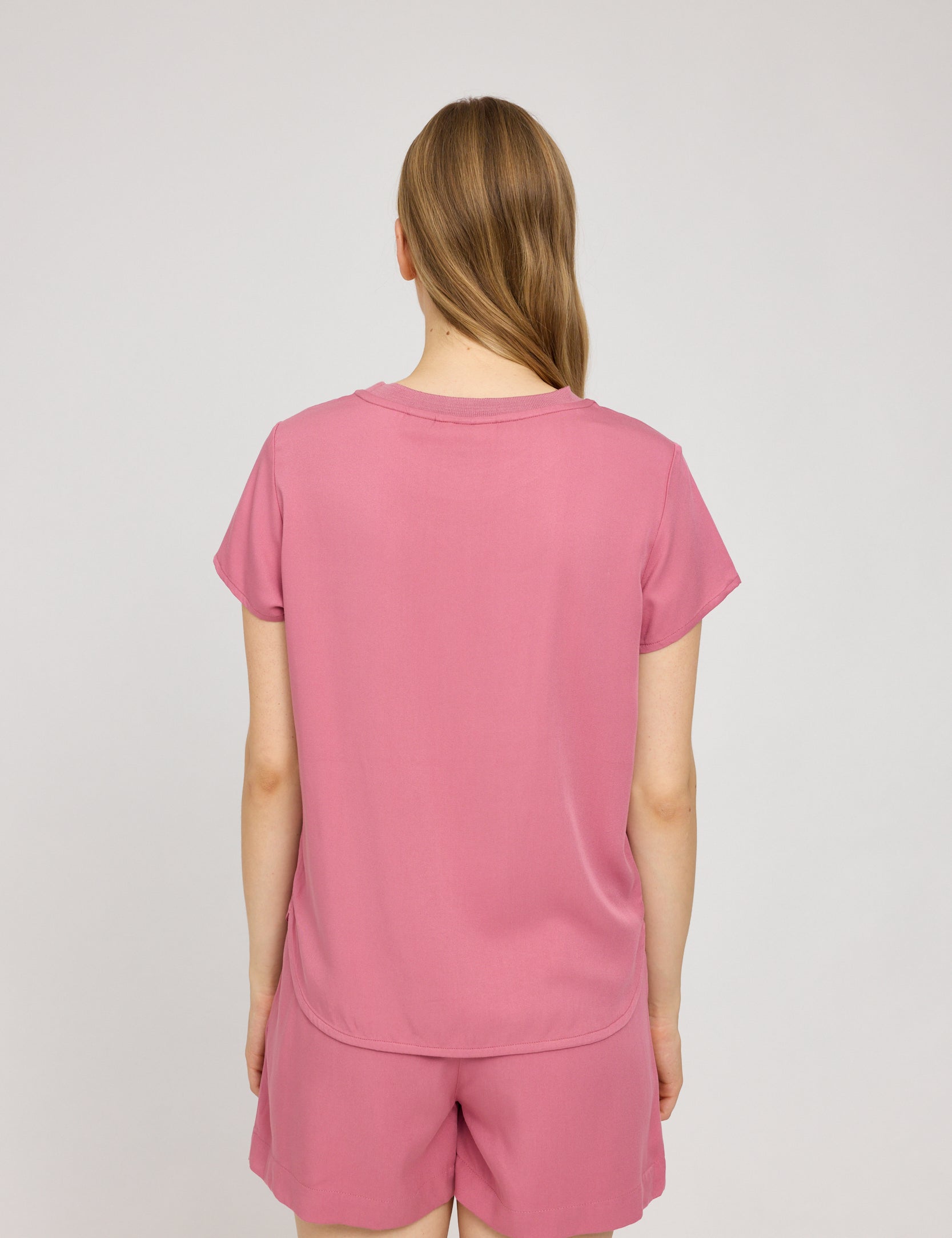 25132430_pink-rose_02.jpg