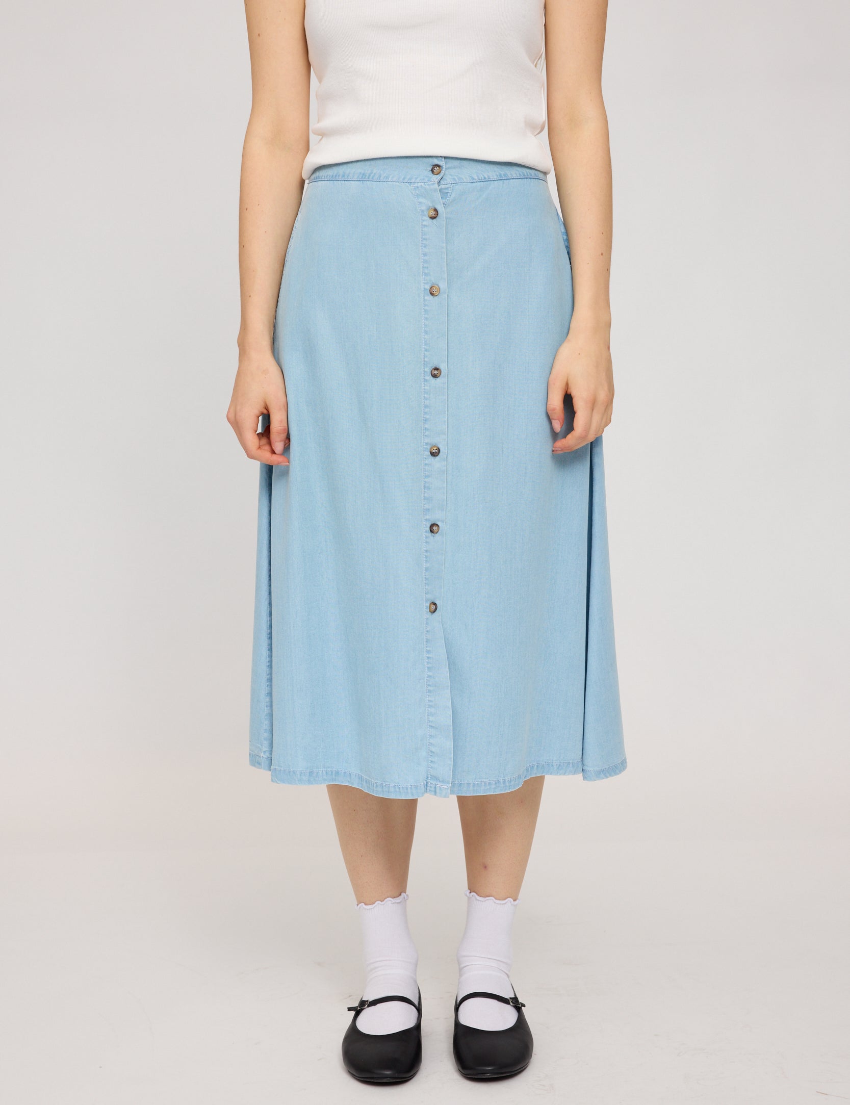 25134154_light-blue-wash_01.jpg