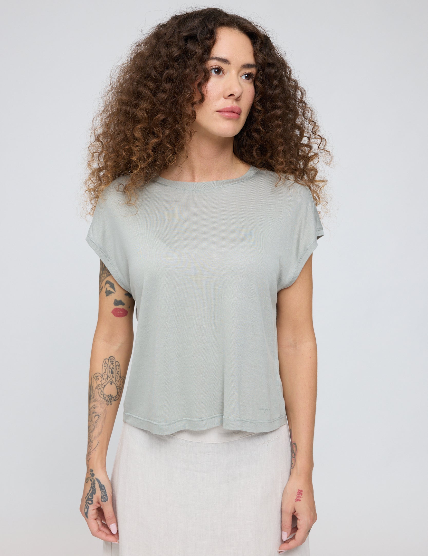 25135111_aqua-grey_01.jpg