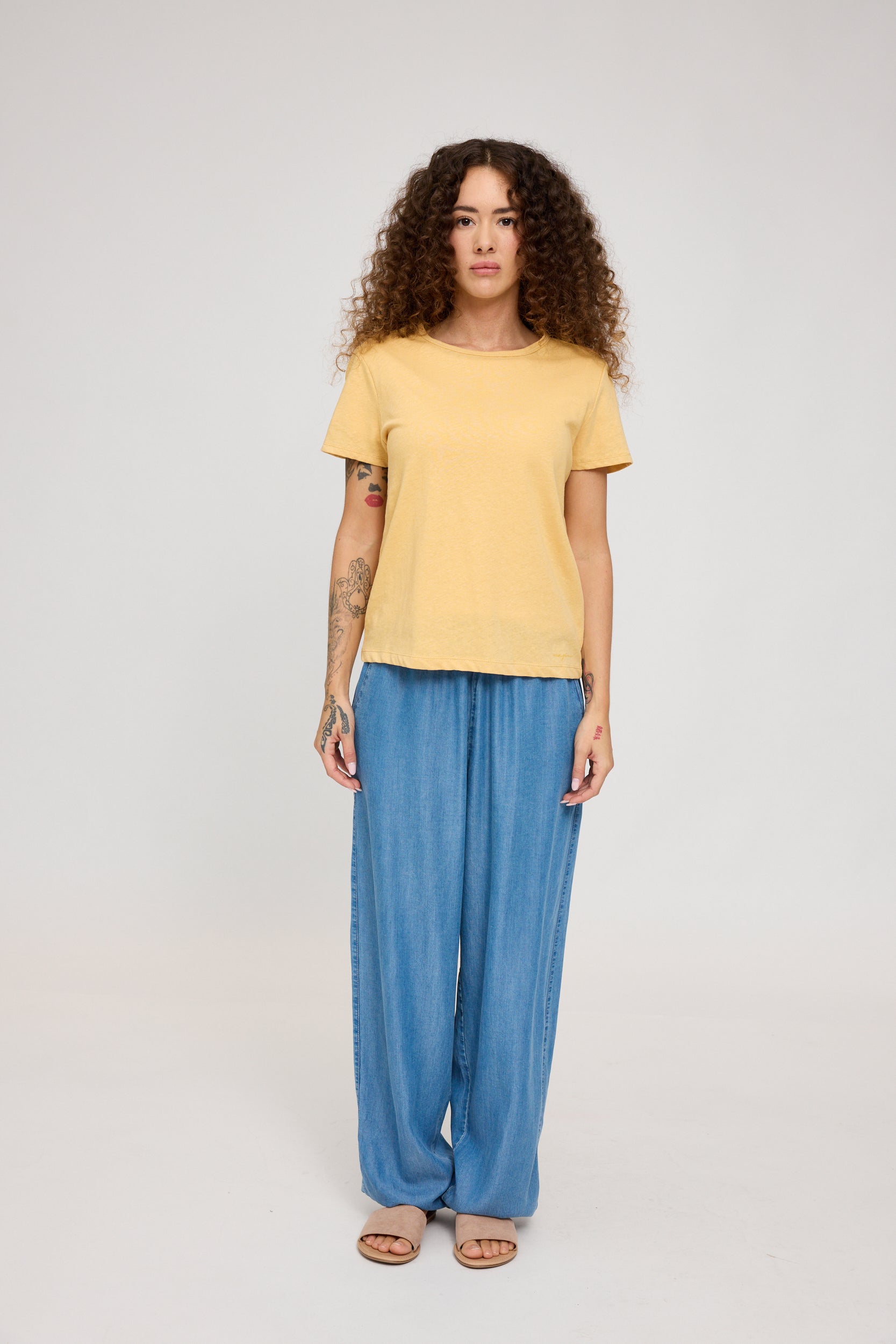 Linen Mix Basic T
