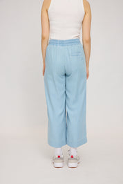 Wide Leg Denim Pants w Belt