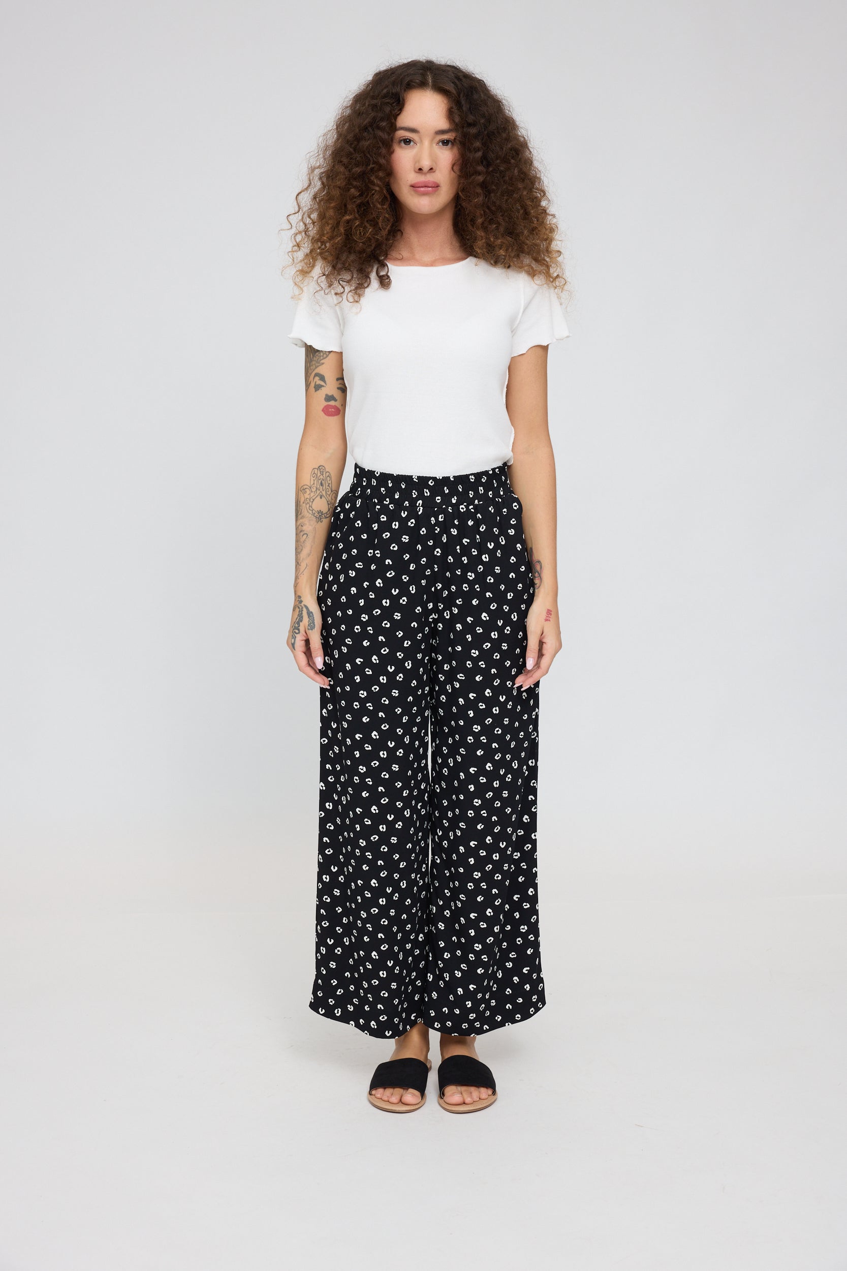 Printed Wide Leg Pants - Black/Printed