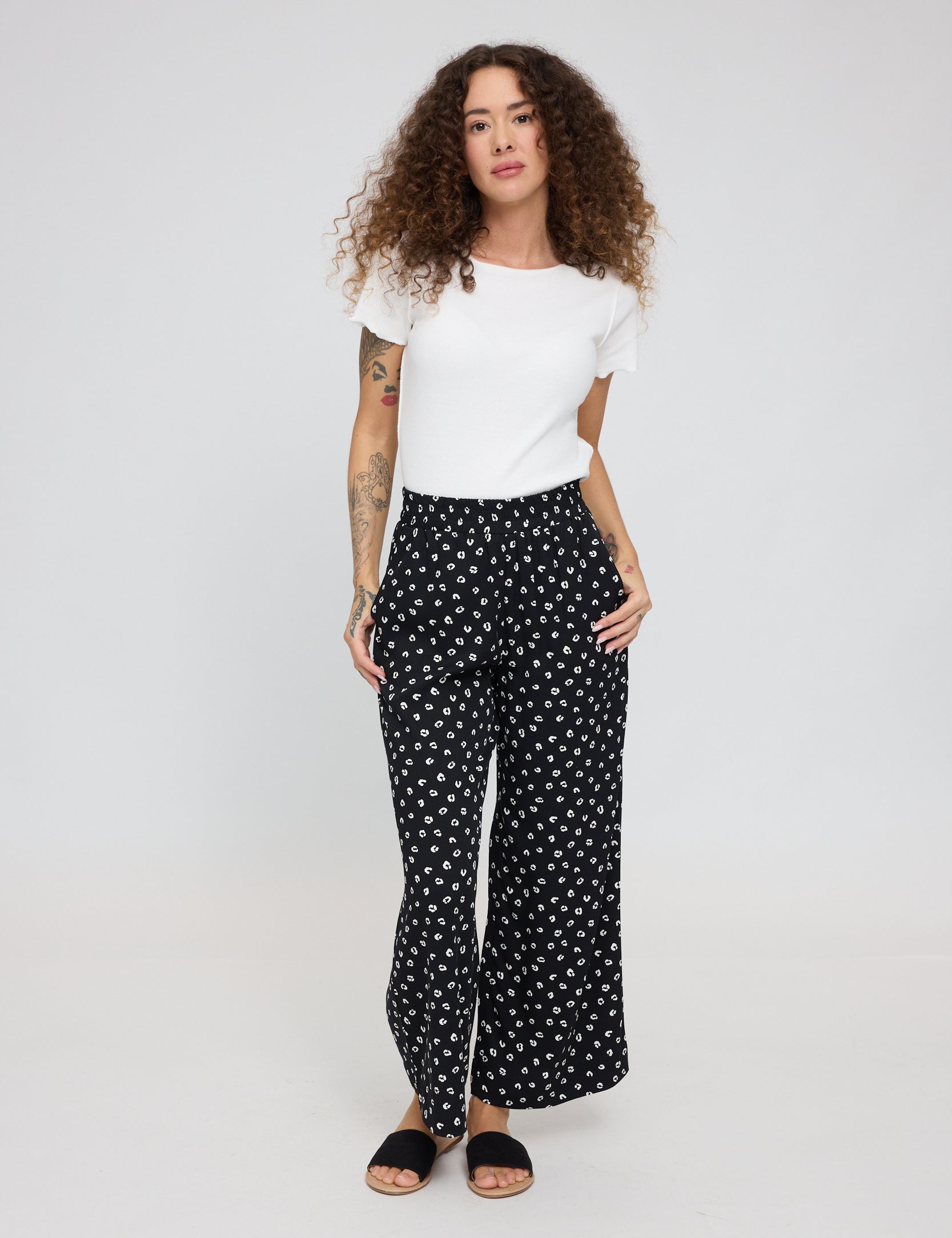 25136263_black-printed_05.jpg