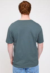 Basic T-Shirt