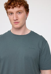 Basic T-Shirt