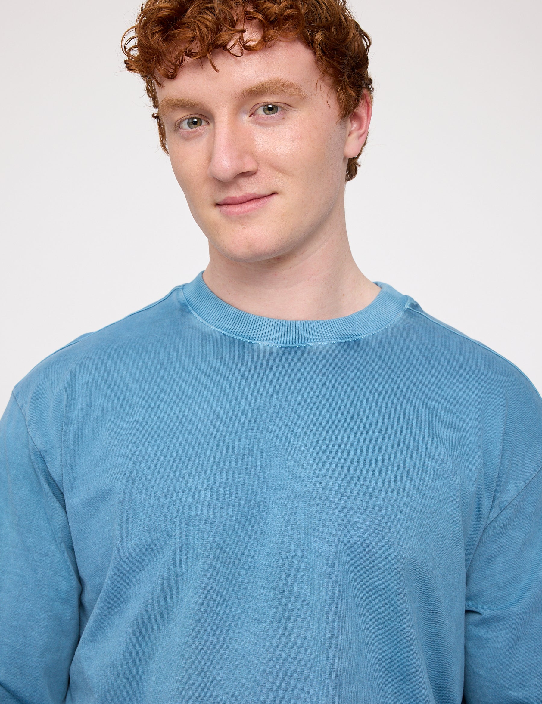 25305230_natural-dye-storm-blue_03.jpg