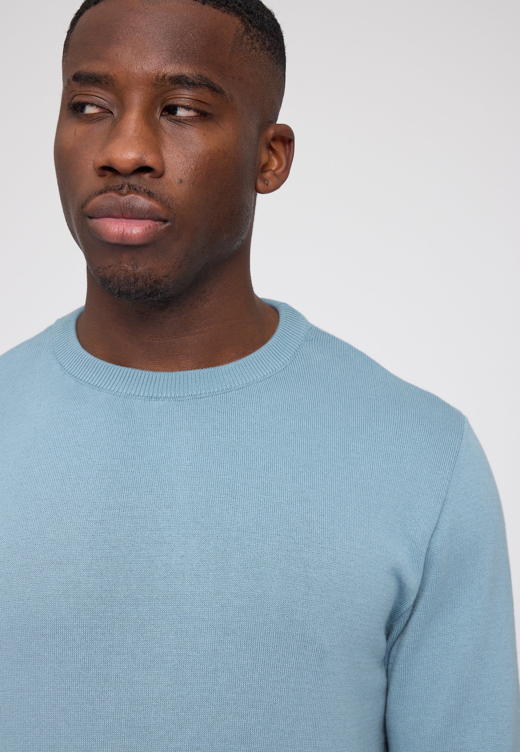 Fine Knit Crew Neck Jumper - Smoke Blue