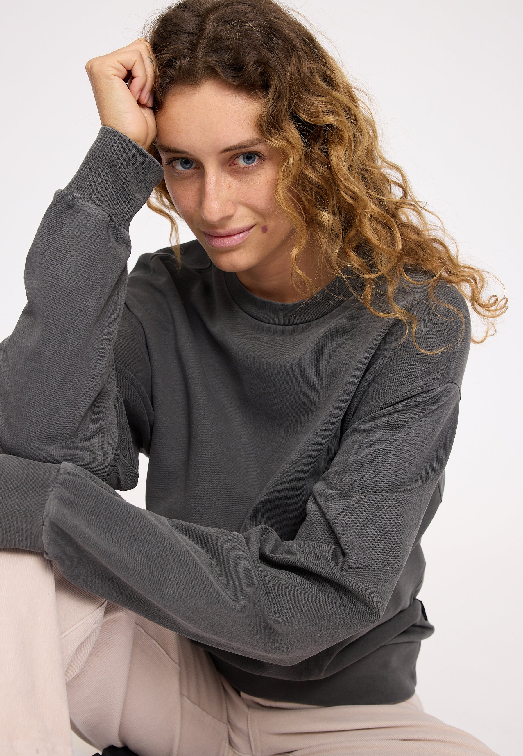 Genderless Natural Dye Sweatshirt