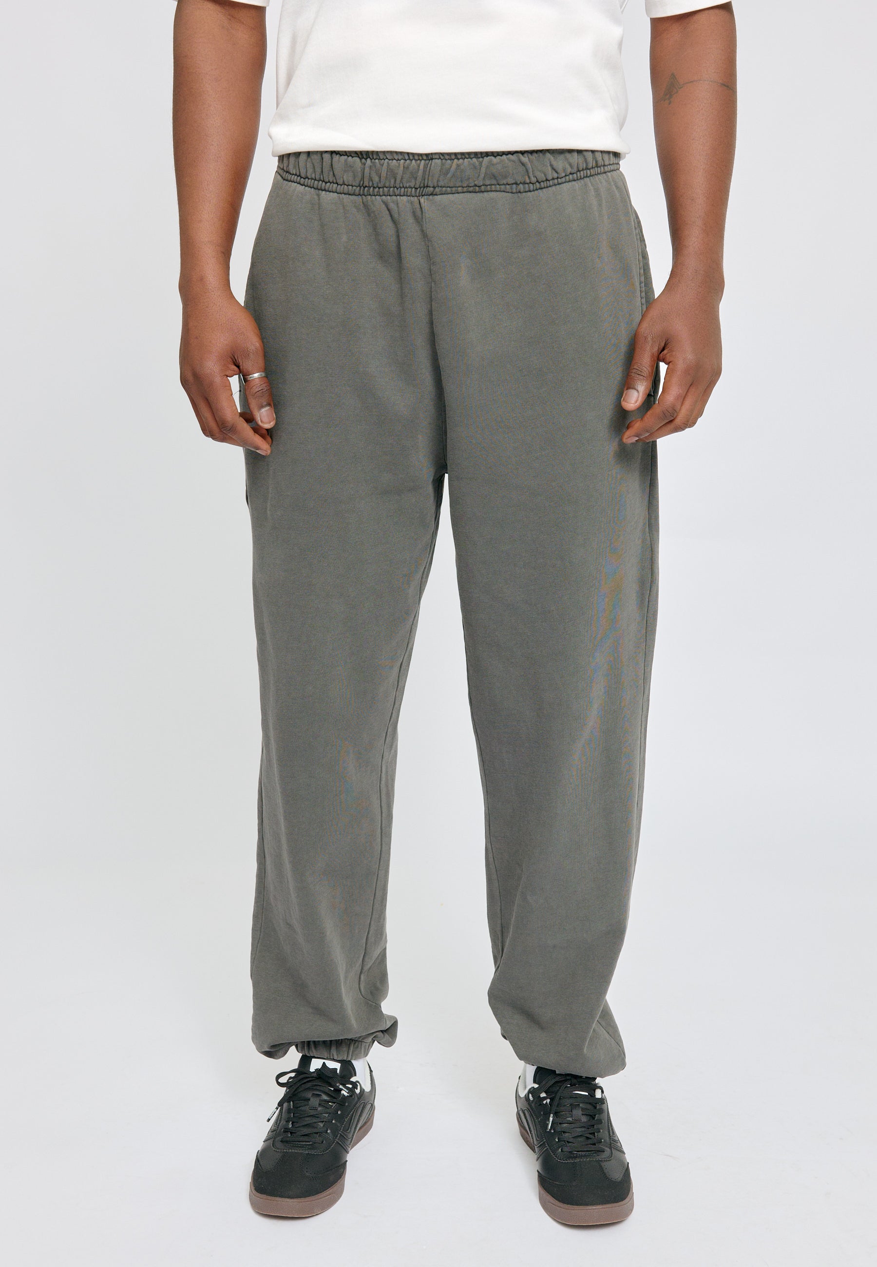 Genderless Natural Dye Sweat Pants - Natural Dye Anthracite