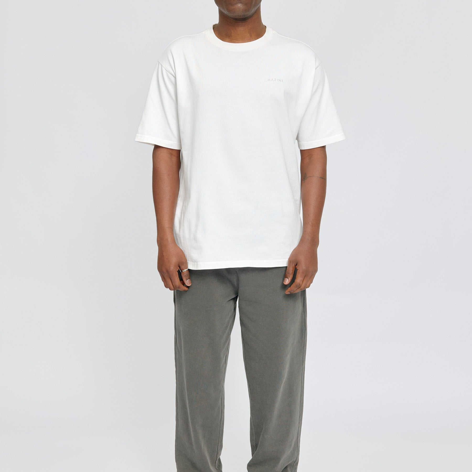 25316600_natural-dye-anthracite_04.jpg