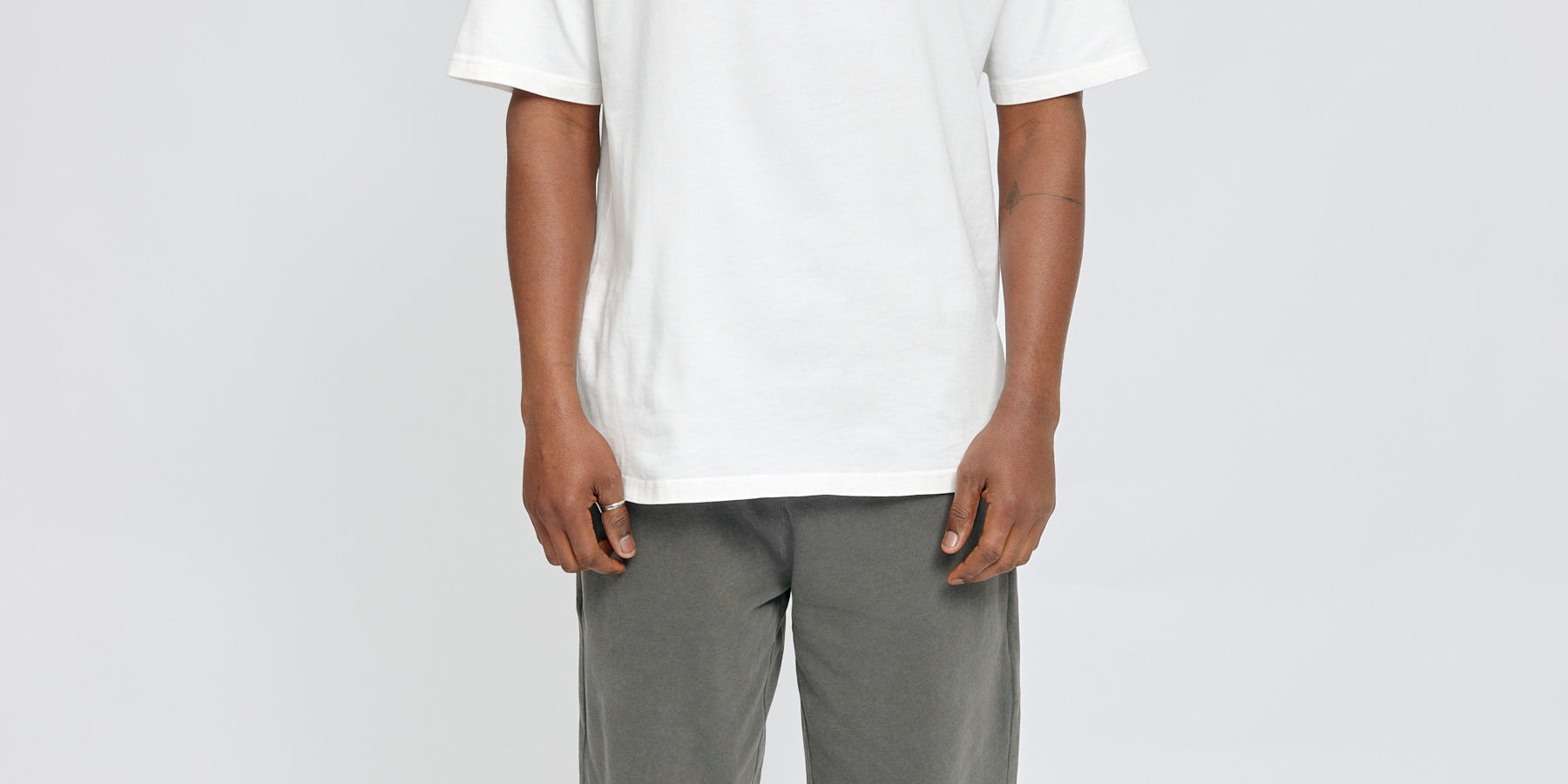 25316600_natural-dye-anthracite_04.jpg