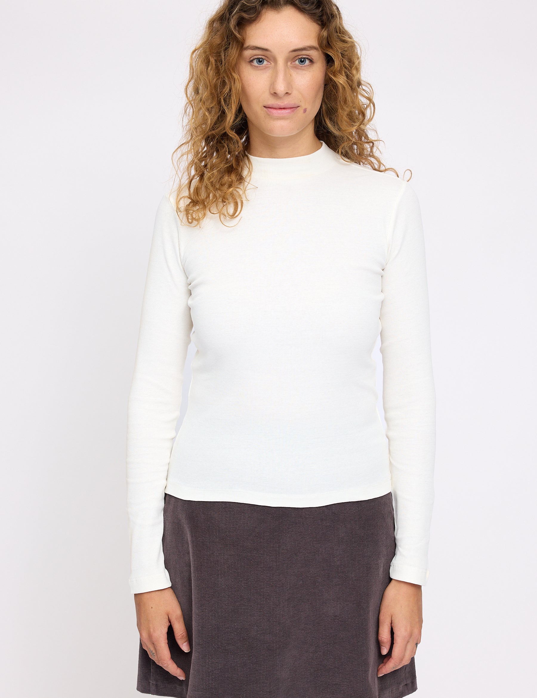 25335201_offwhite_01.jpg