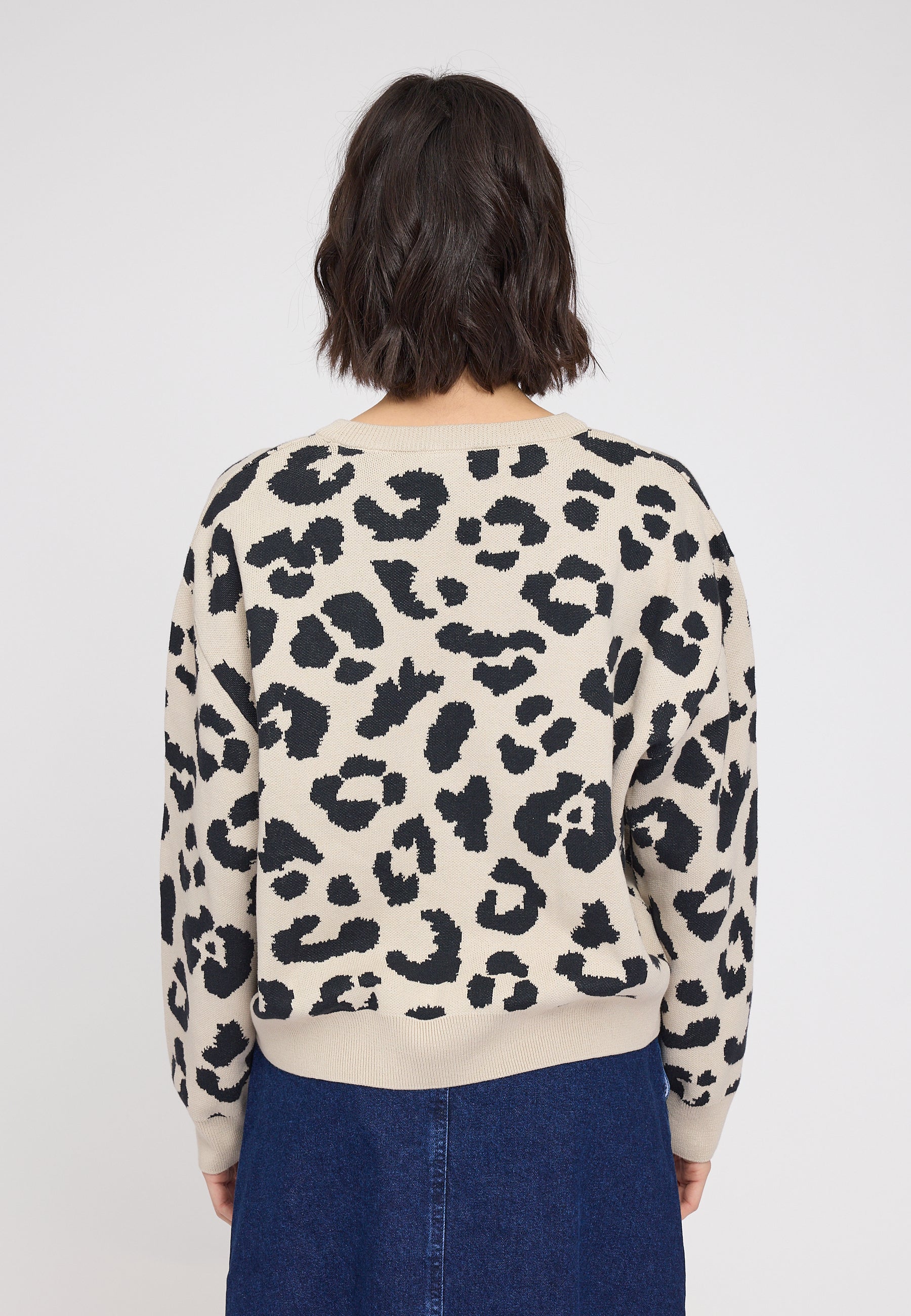 Leo Jacquard knit Jumper - Peyote/Black