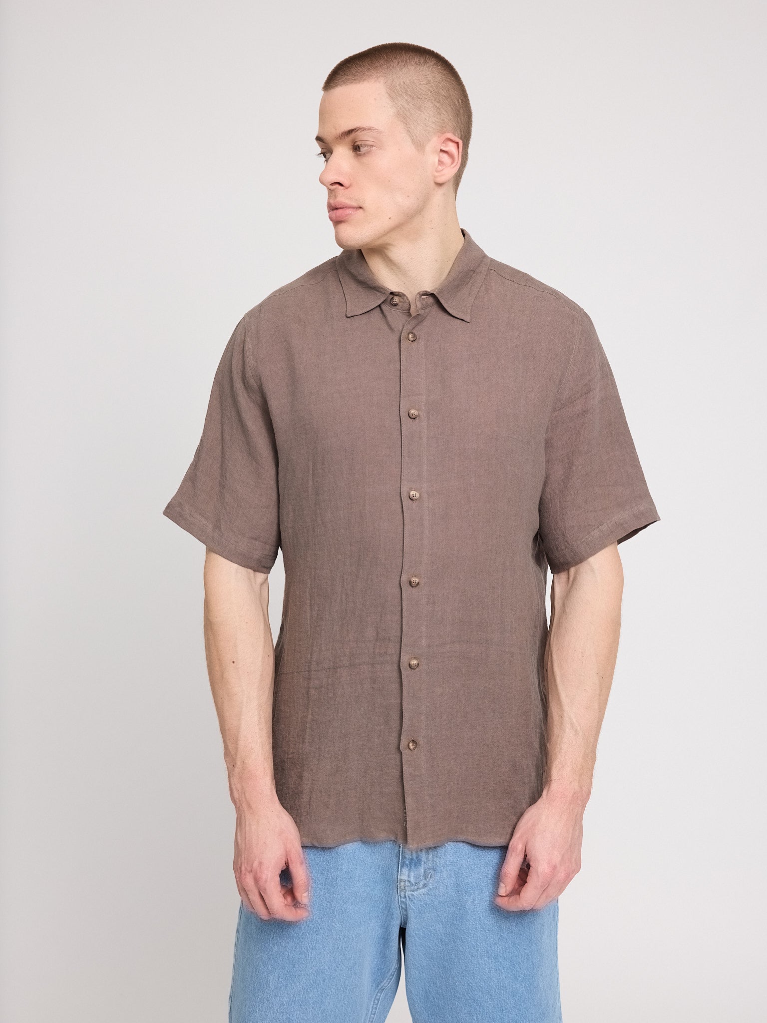 Shortsleeve Linen Shirt