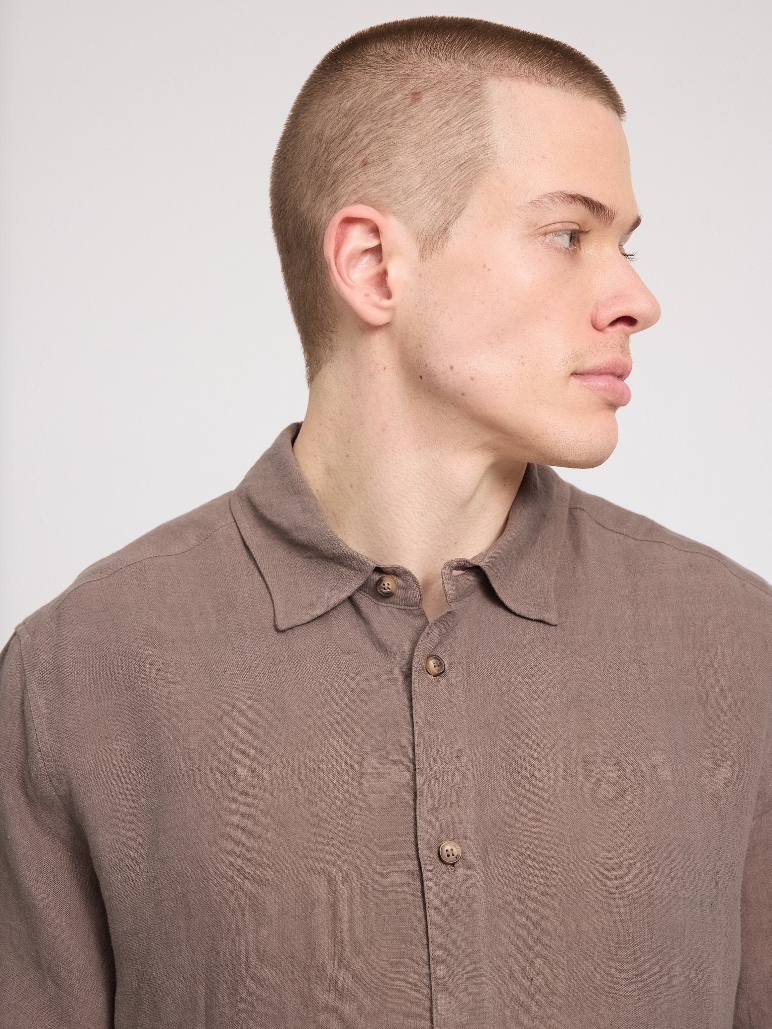 Shortsleeve Linen Shirt