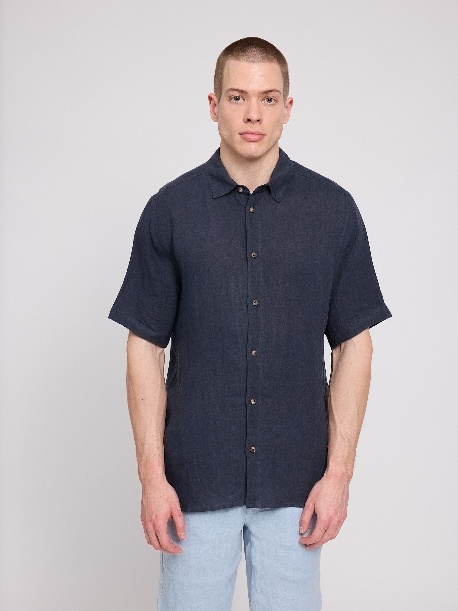 Shortsleeve Linen Shirt