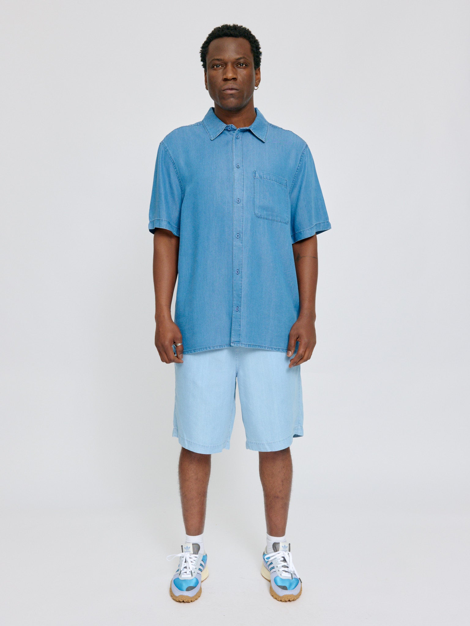 Shortsleeve Denim Shirt