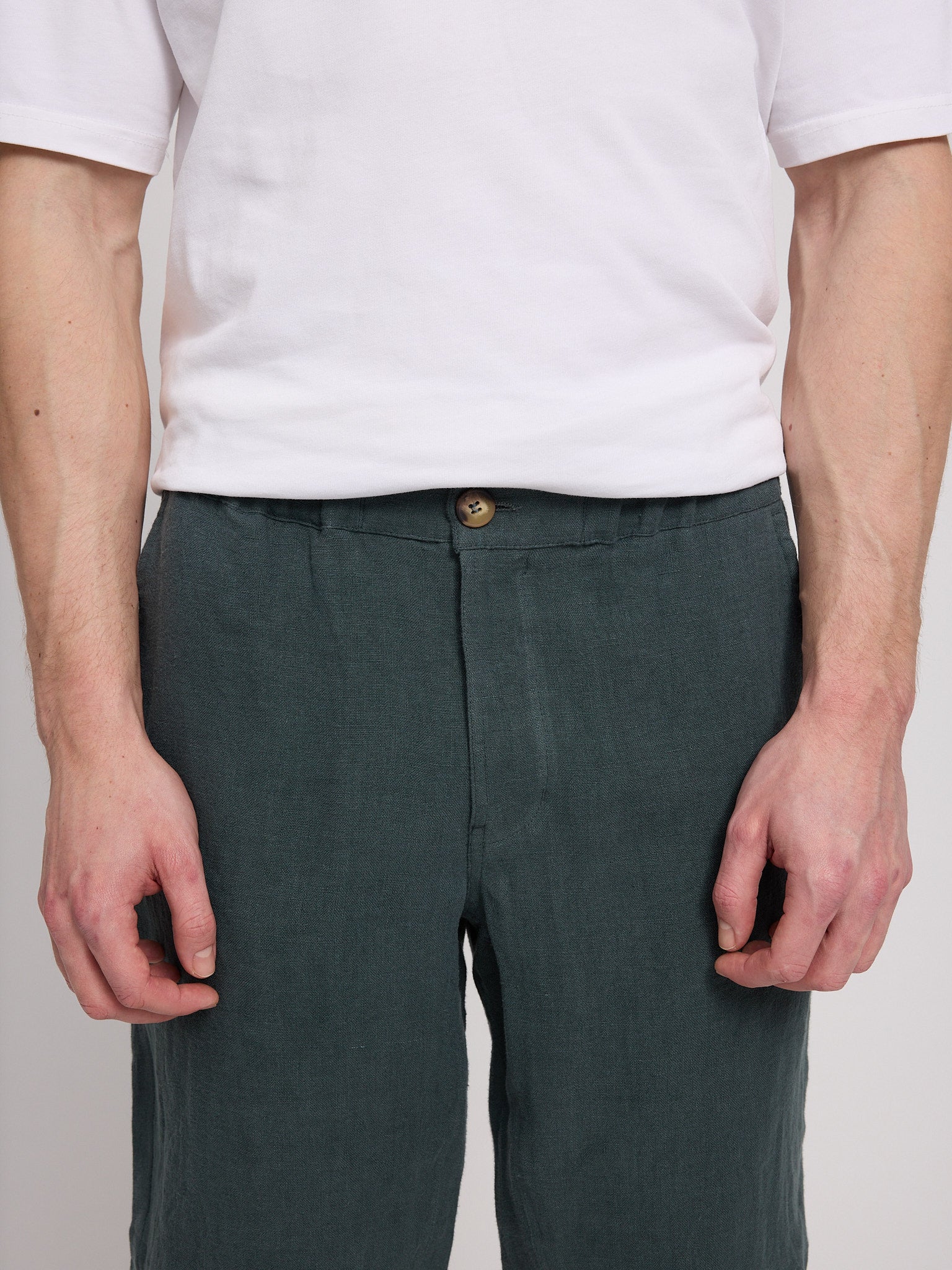 Regular Linen Shorts