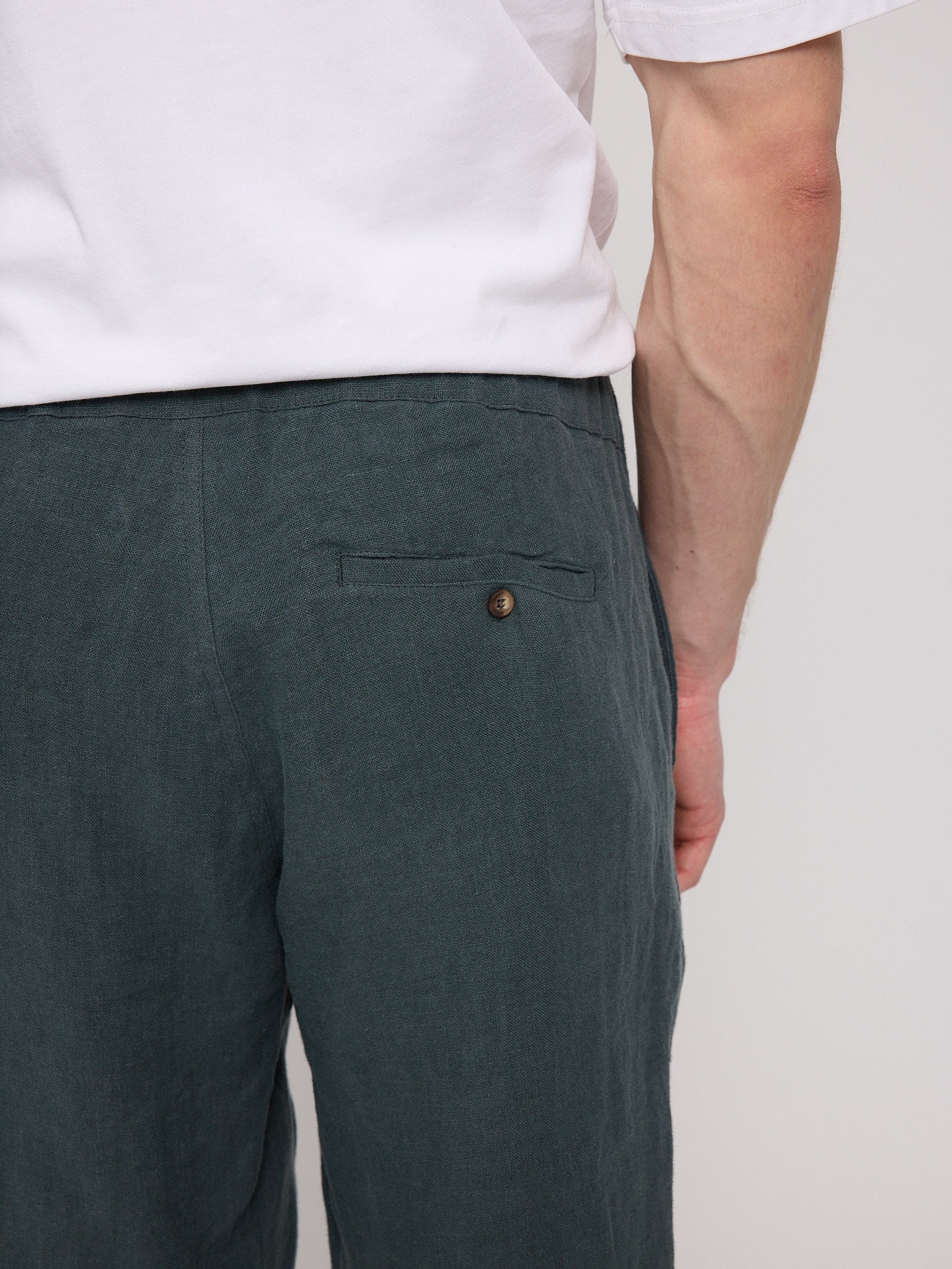 Regular Linen Shorts
