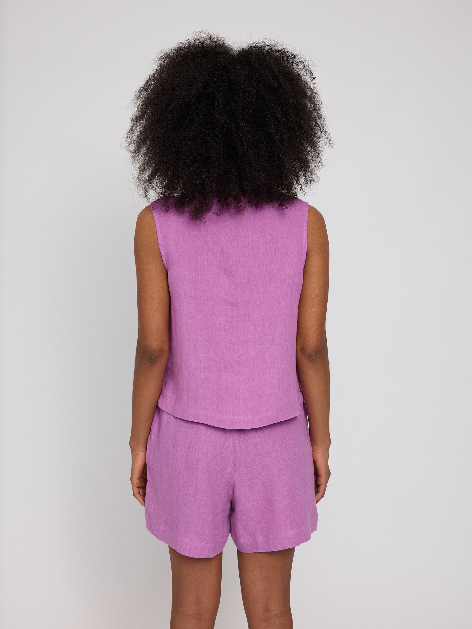 Sleeveless Linen Shirt