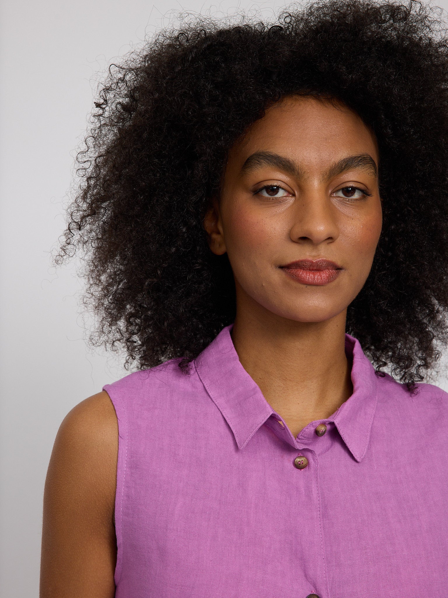 Sleeveless Linen Shirt