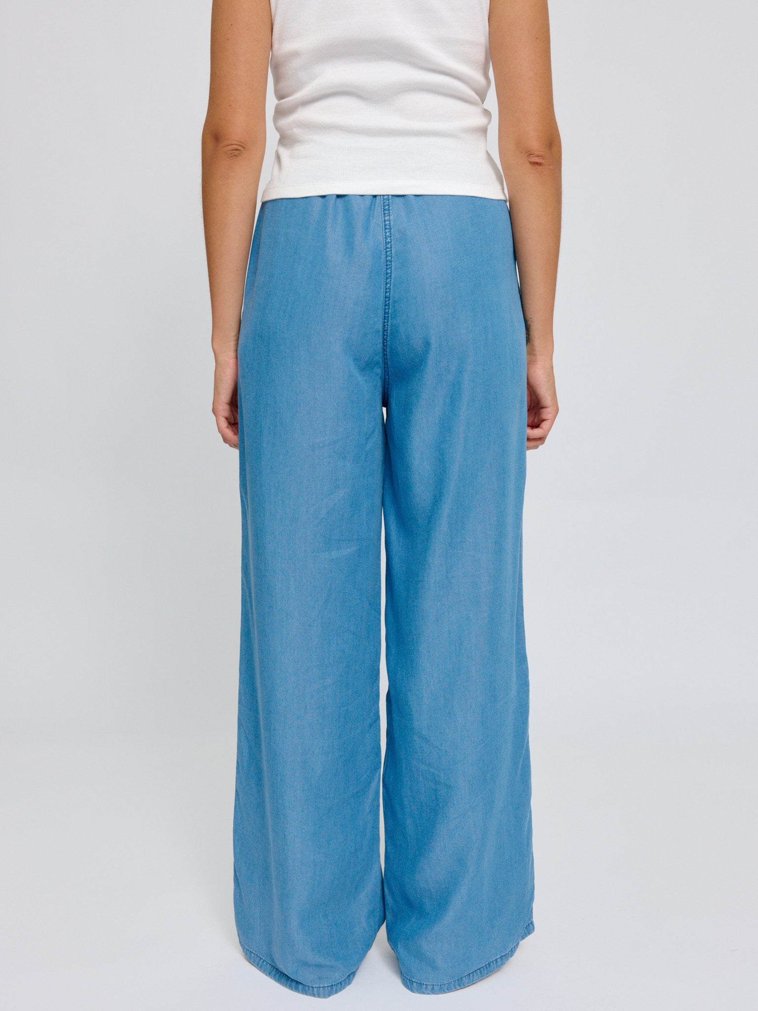 Drawstring Tencel Pants
