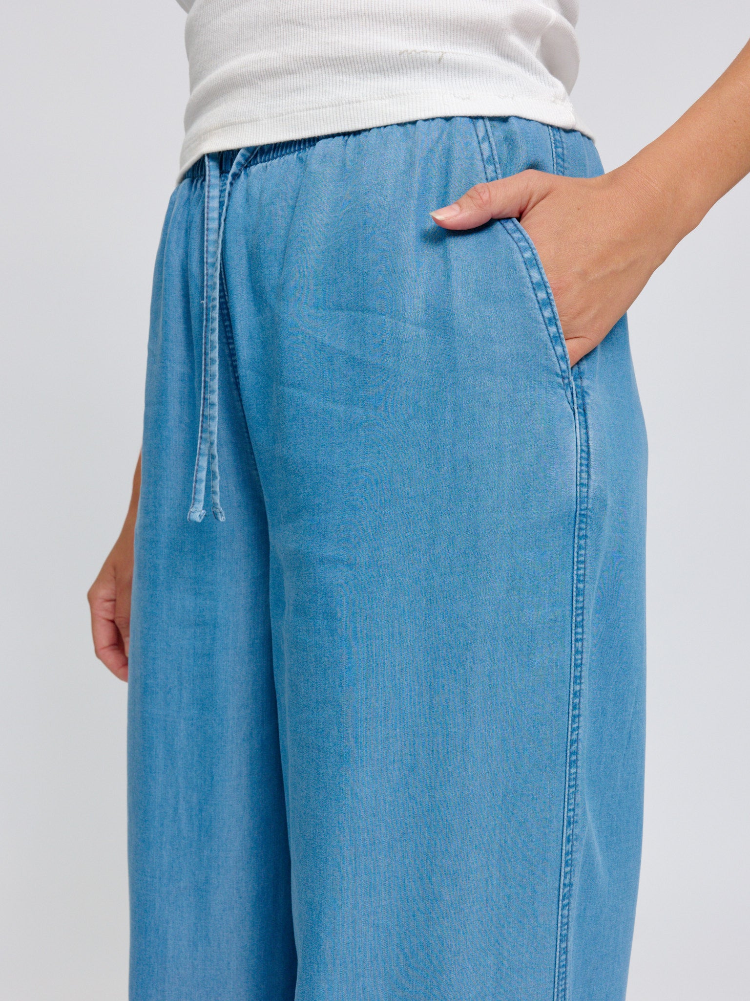 Drawstring Tencel Pants