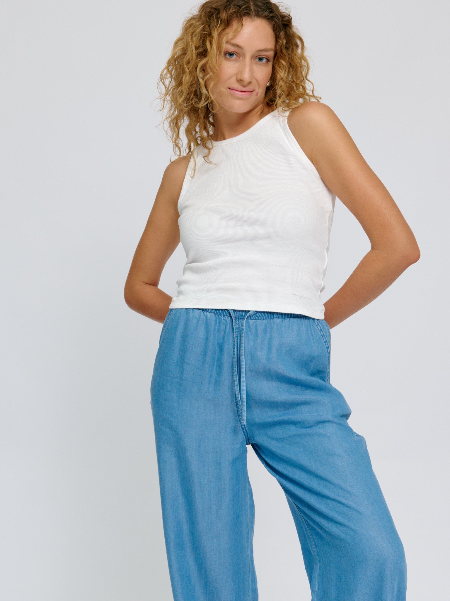 Drawstring Tencel Pants