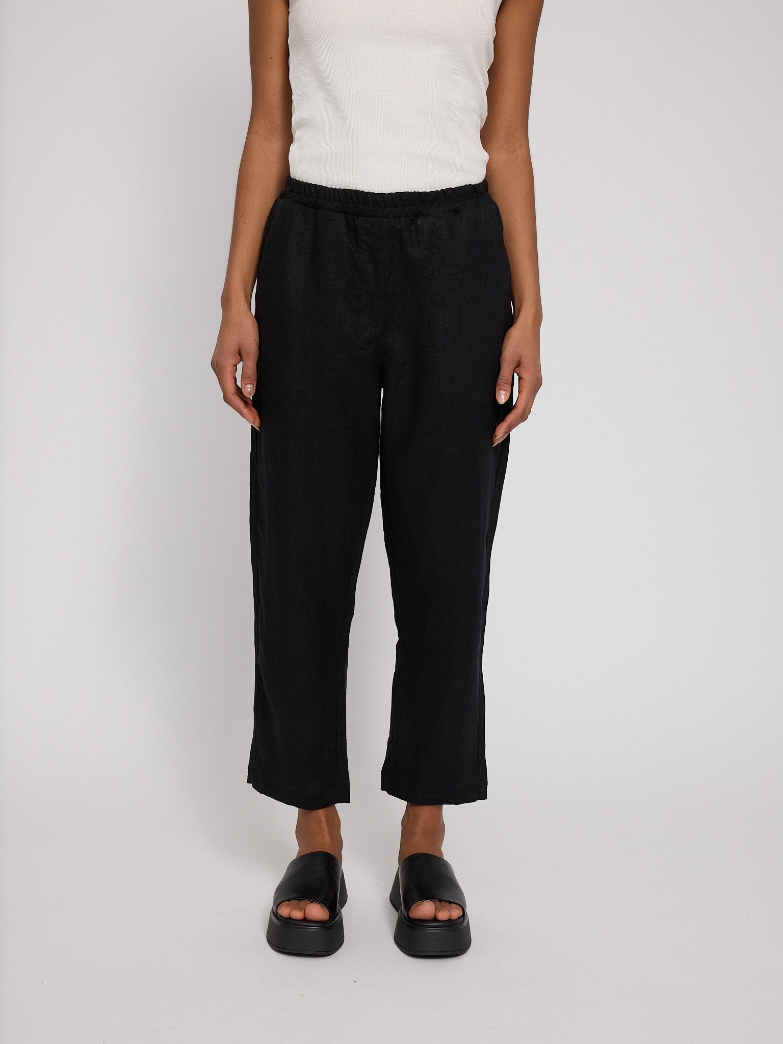 Straight Leg Linen Pants