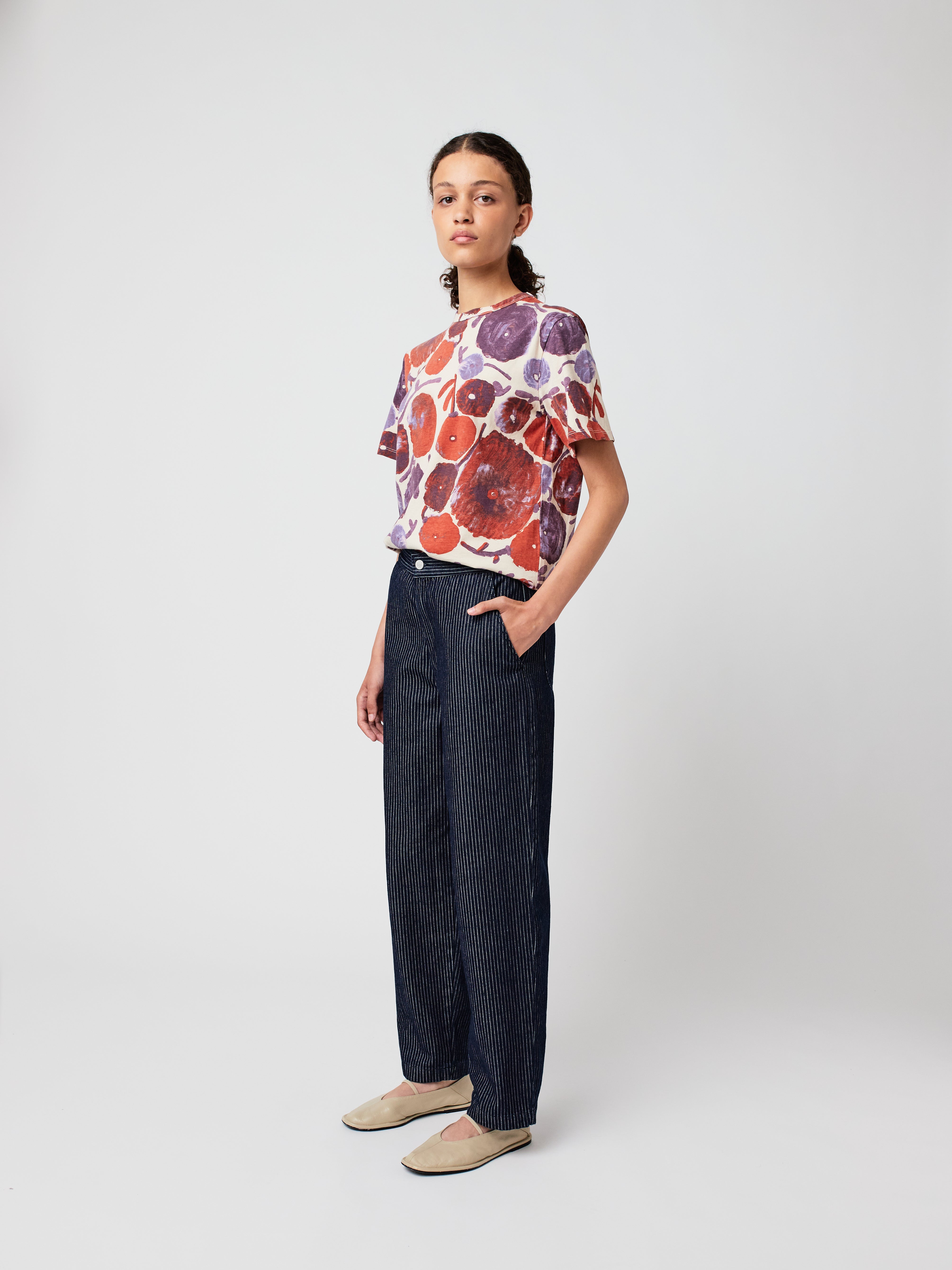 Dahlia Pattern Fitted T-Shirt - Offwhite