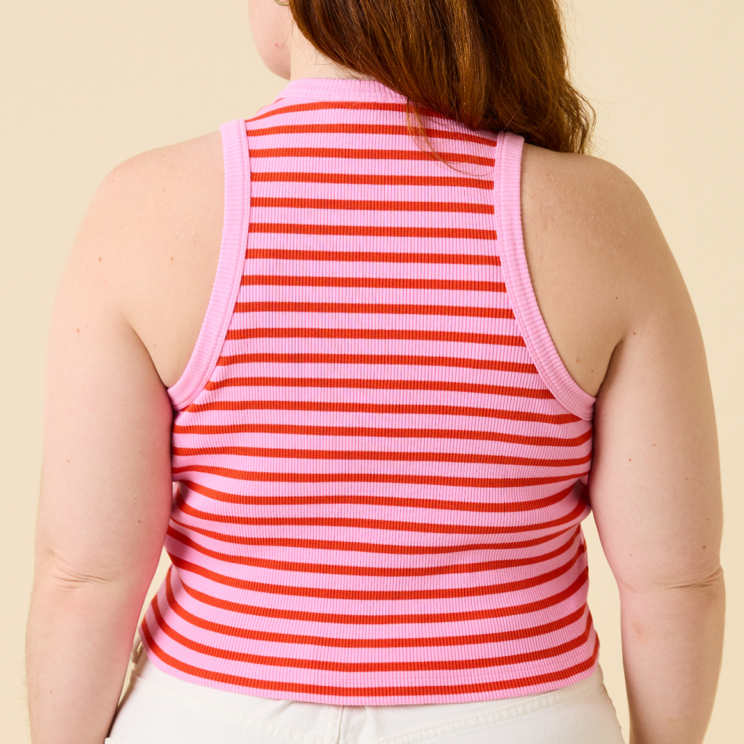 CropTop_Pink_Rot_Ruecken.png