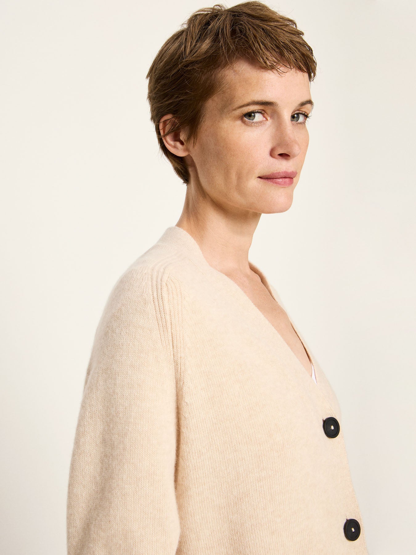 Strickjacke - sahara melange