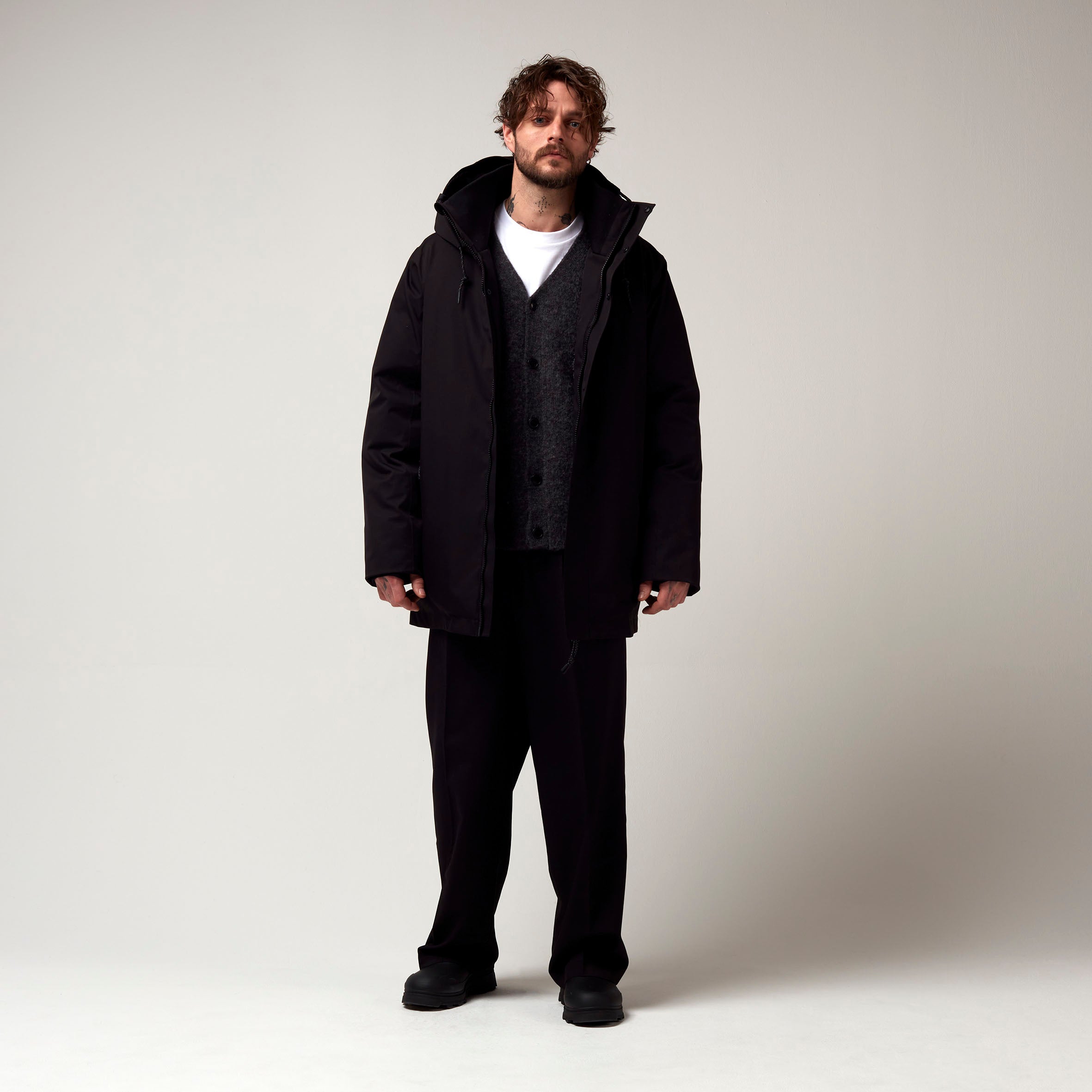 GOFRANCK_AW25_CORO_DEEPBLACK_1.jpg