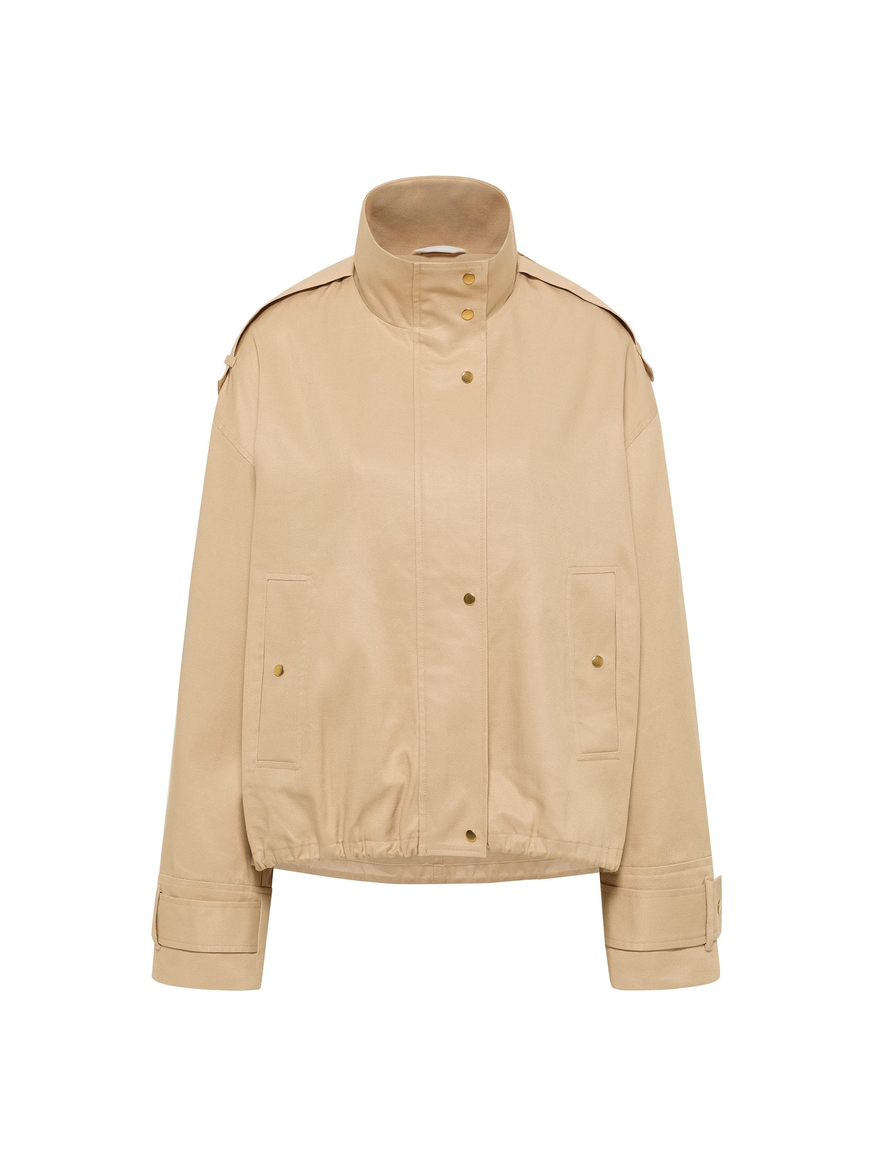 Beige Herrenjacke auf weißem Hintergrund