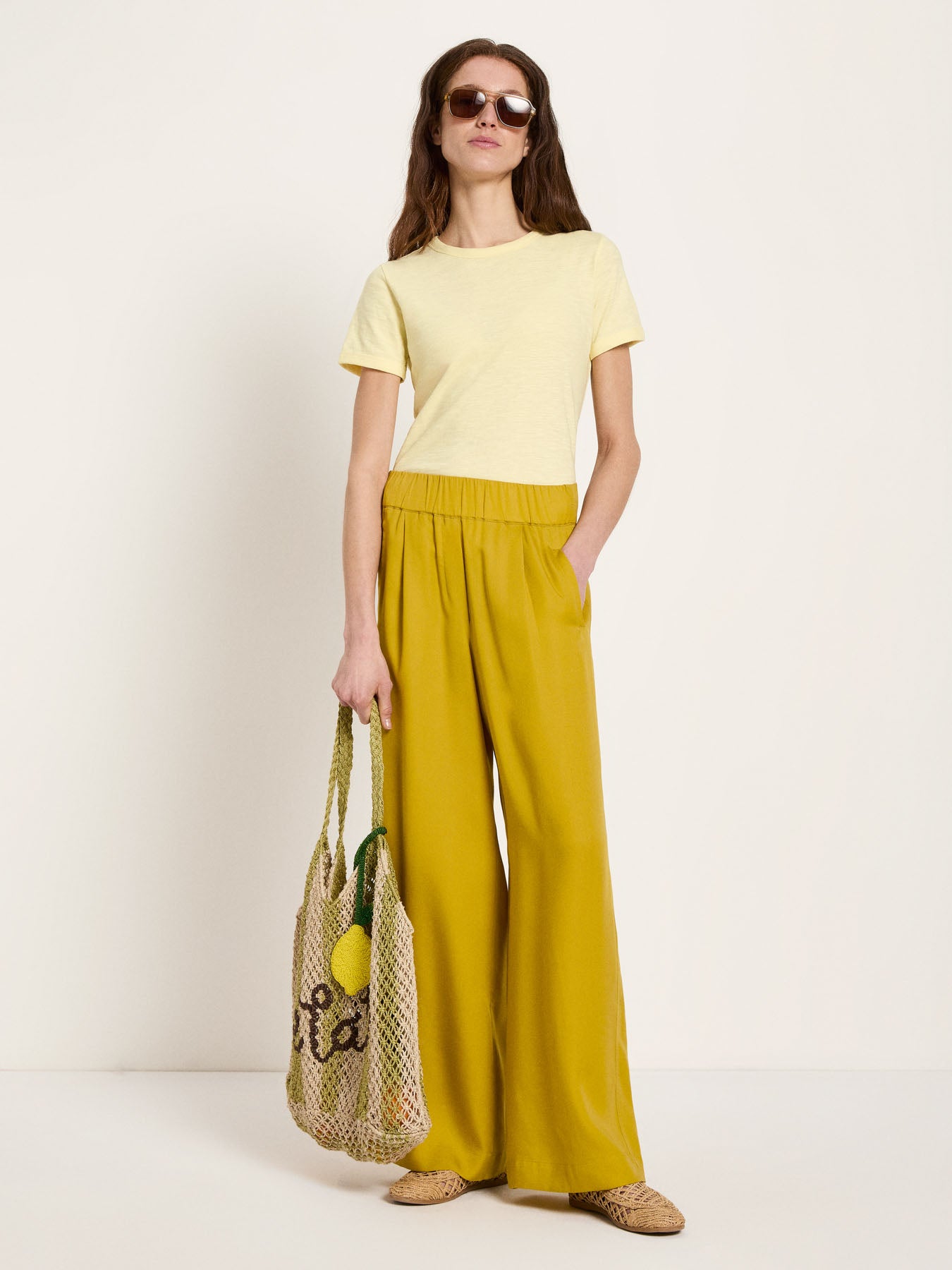 Hose mit weitem Bein