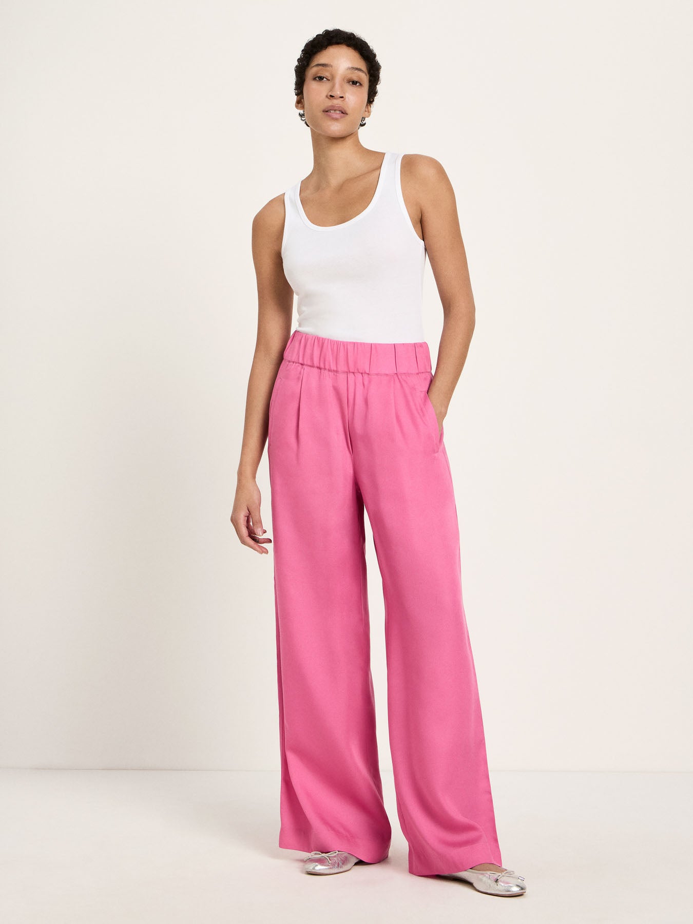 Hose mit weitem Bein