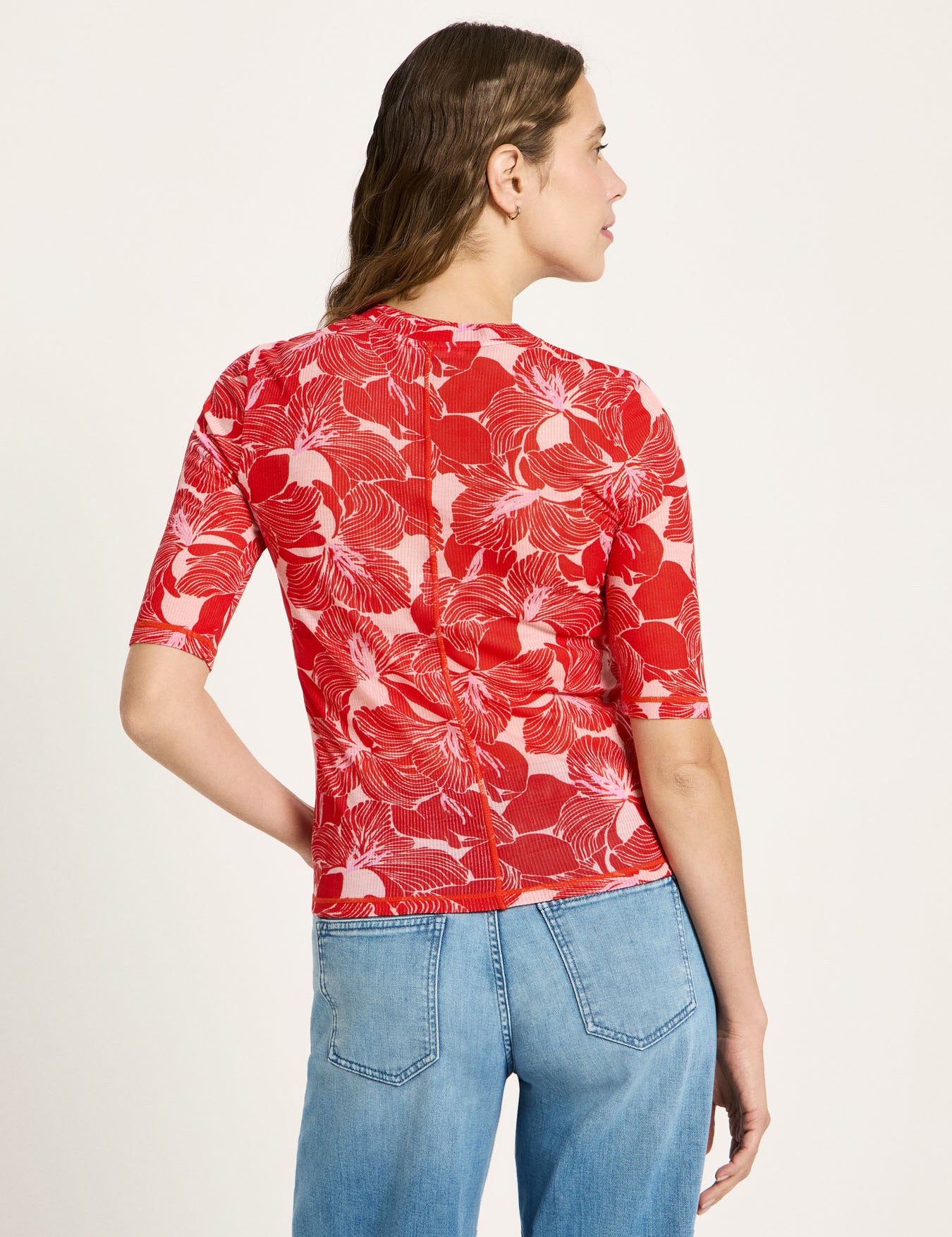 LANIUS_126_14331-00-839-print-bloom-red-36_Stehkragenshirt_05.jpg