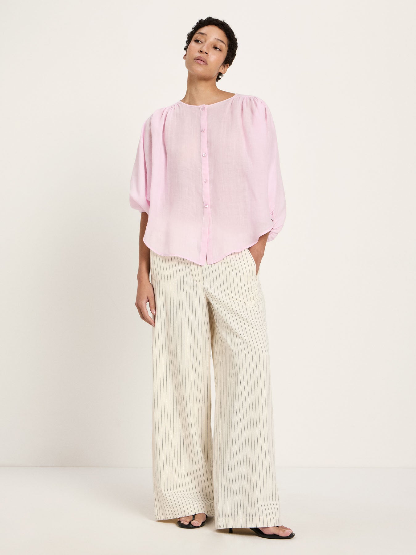 Bluse mit Kräuseln aus Ramie
