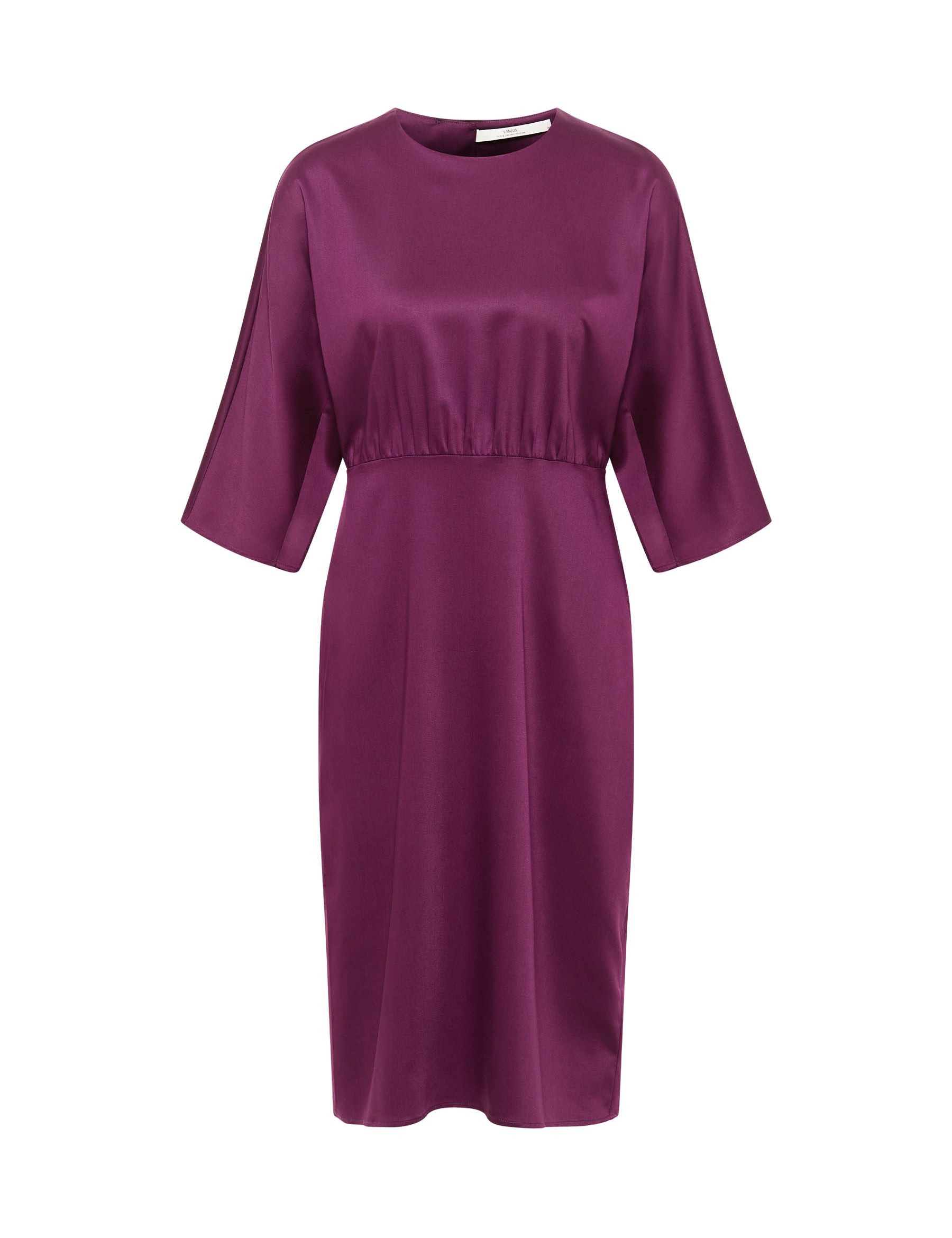 Lila Midikleid mit Rüschen und Rundhalsausschnitt