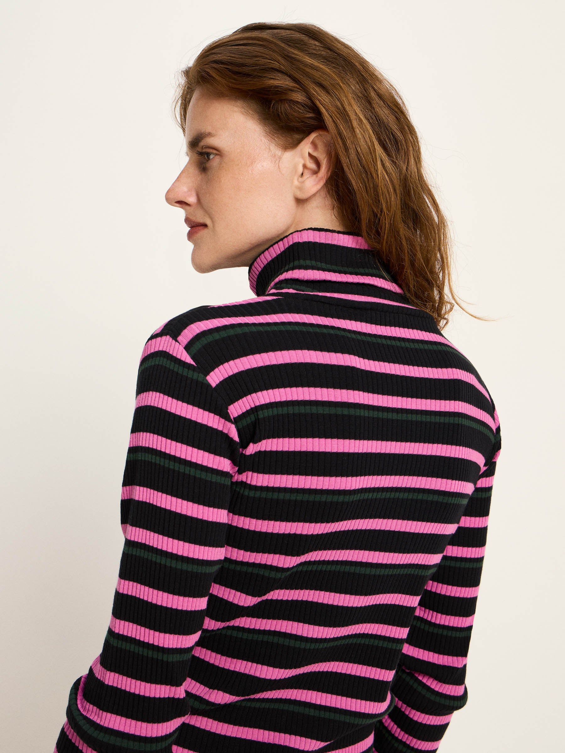 Rollkragenshirt Rippoptik GOTS - Black/ Pink