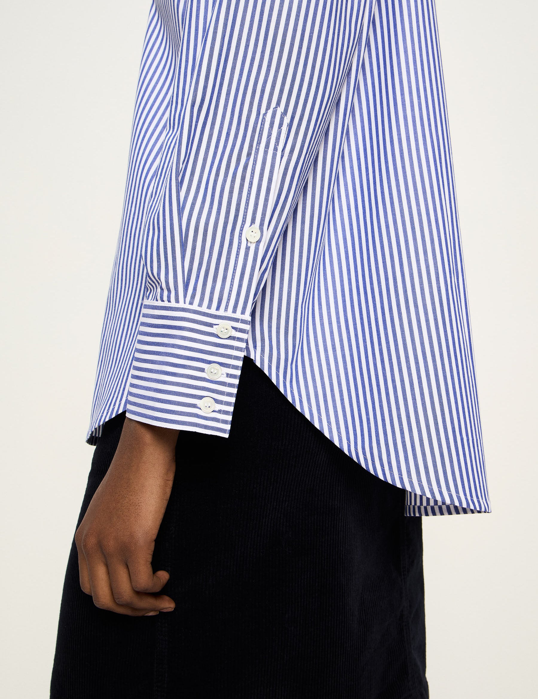 LANIUS_225_14222-00-961-blue-off-white-34_Streifenhemd_2_05.jpg