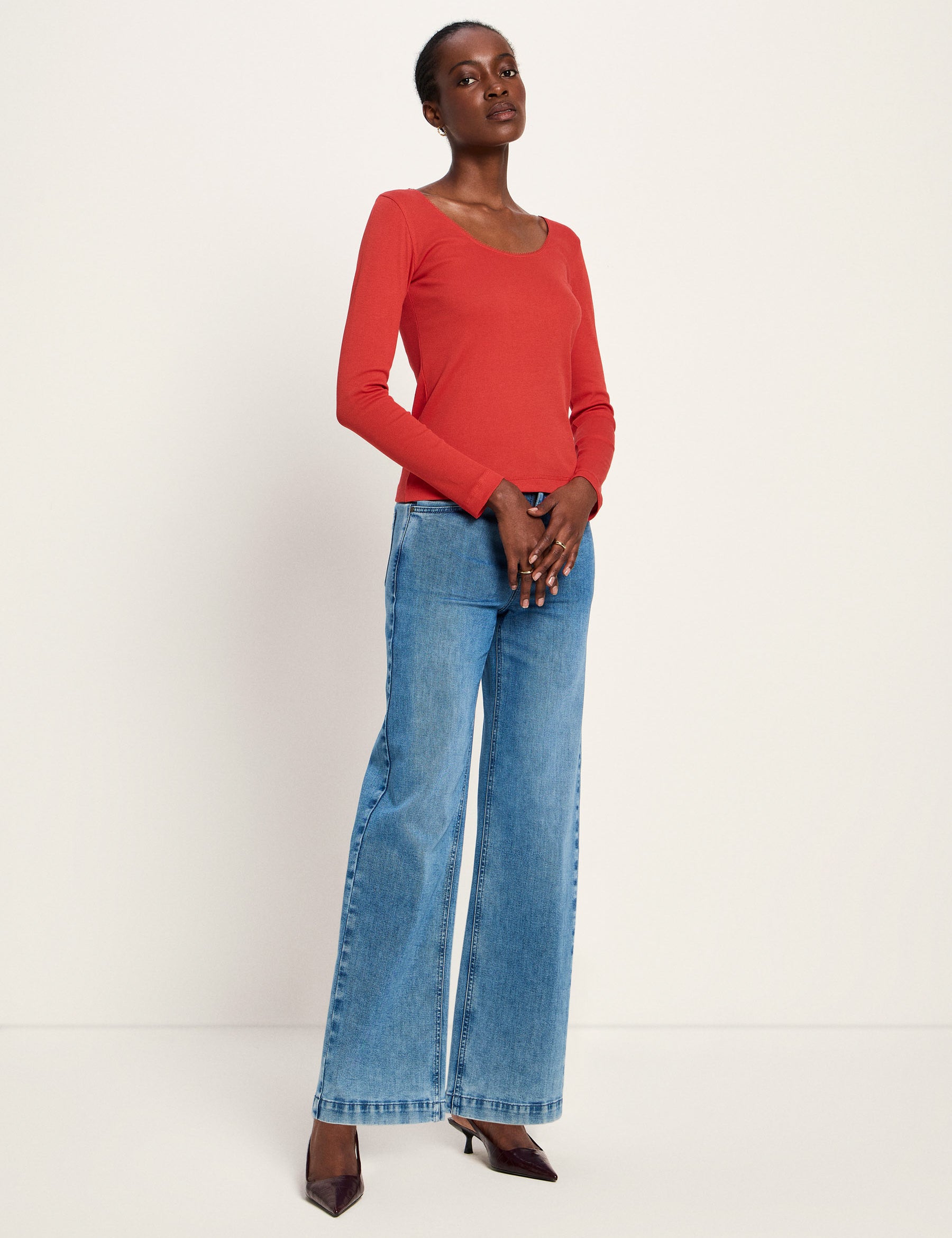 LANIUS_225_14363-00-368-red-alert-34_Langarmshirt_03_b92d823d-9941-4e03-84e6-fe260ea5bdf9.jpg