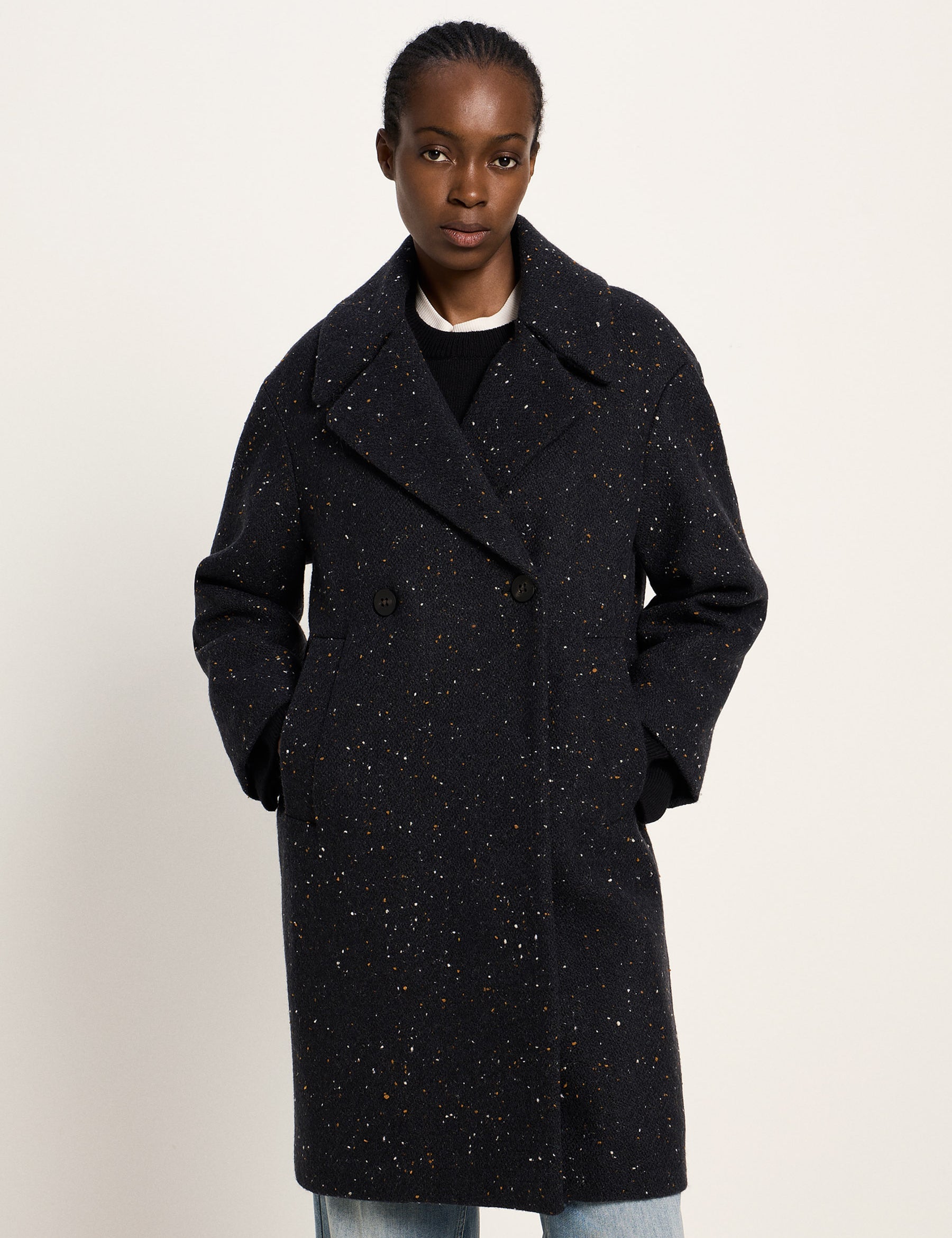 LANIUS_225_14401-00-199-black-34_Mantel_02.jpg