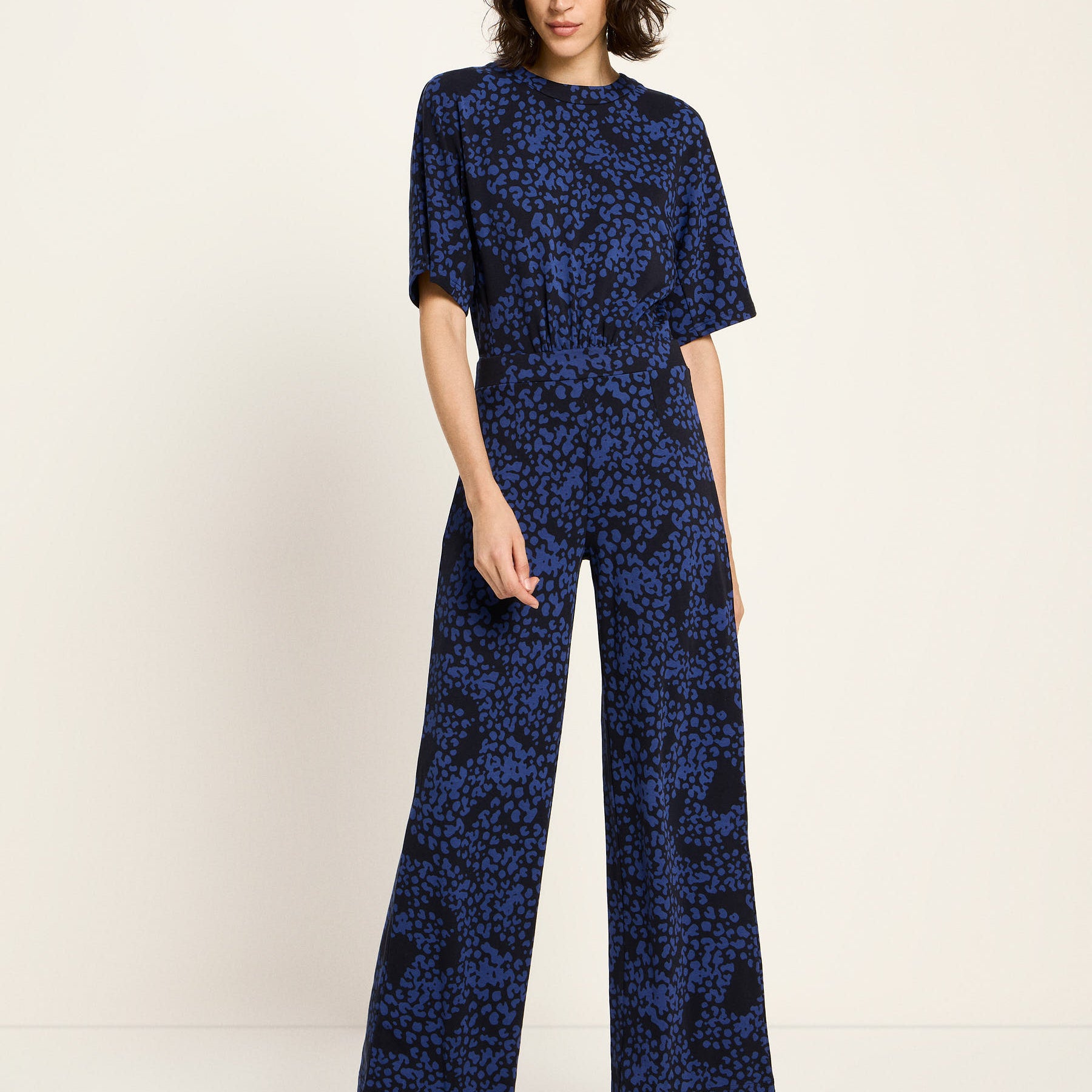 LANIUS_225_14421-00-834-print-painted-animal-midnight-34_Jumpsuit_02.jpg