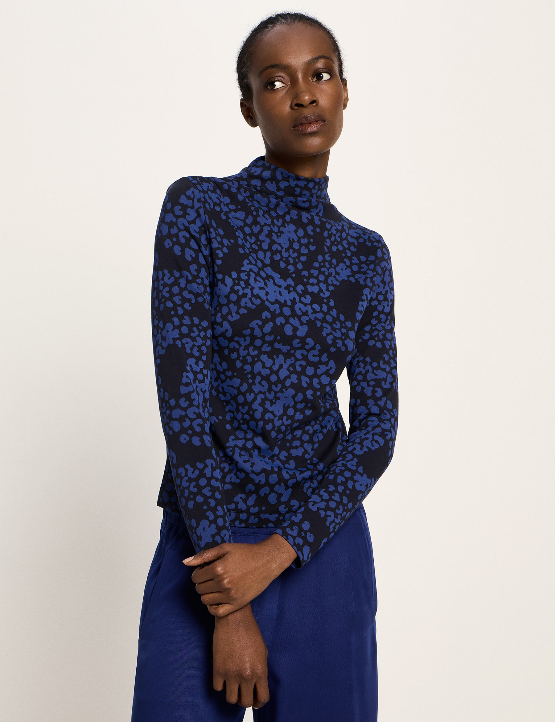 Shirt mit Stehkragen