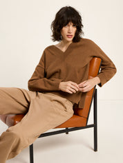 Pullover mit V-Ausschnitt - Brown