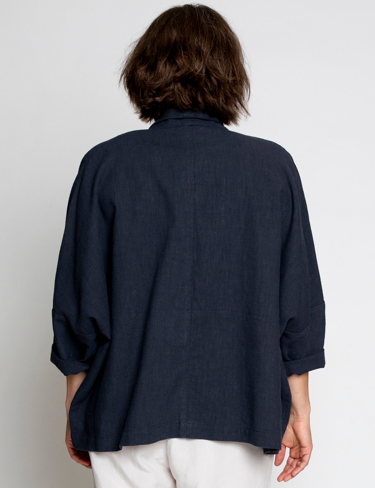 LIVIA_KIMONO_LINEN_MUSE_WEAR5.jpg