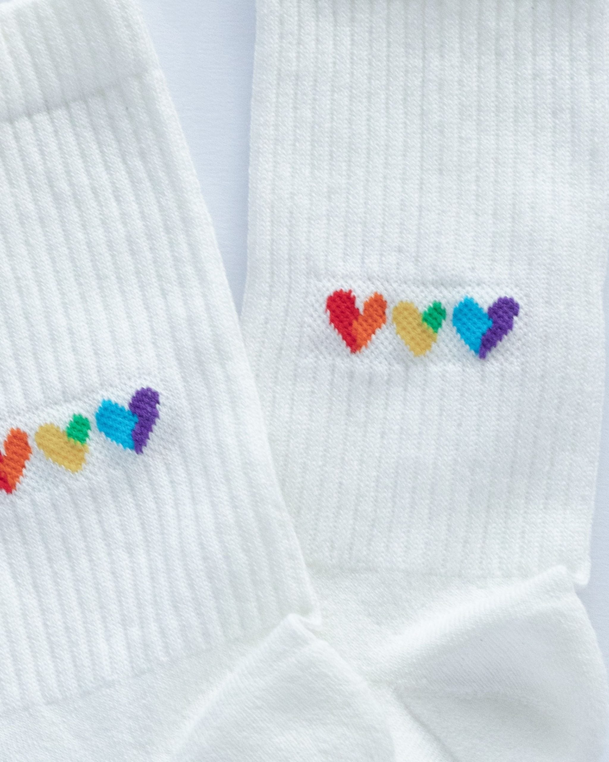 Love-is-Love-Socke_ooley00003-scaled.jpg