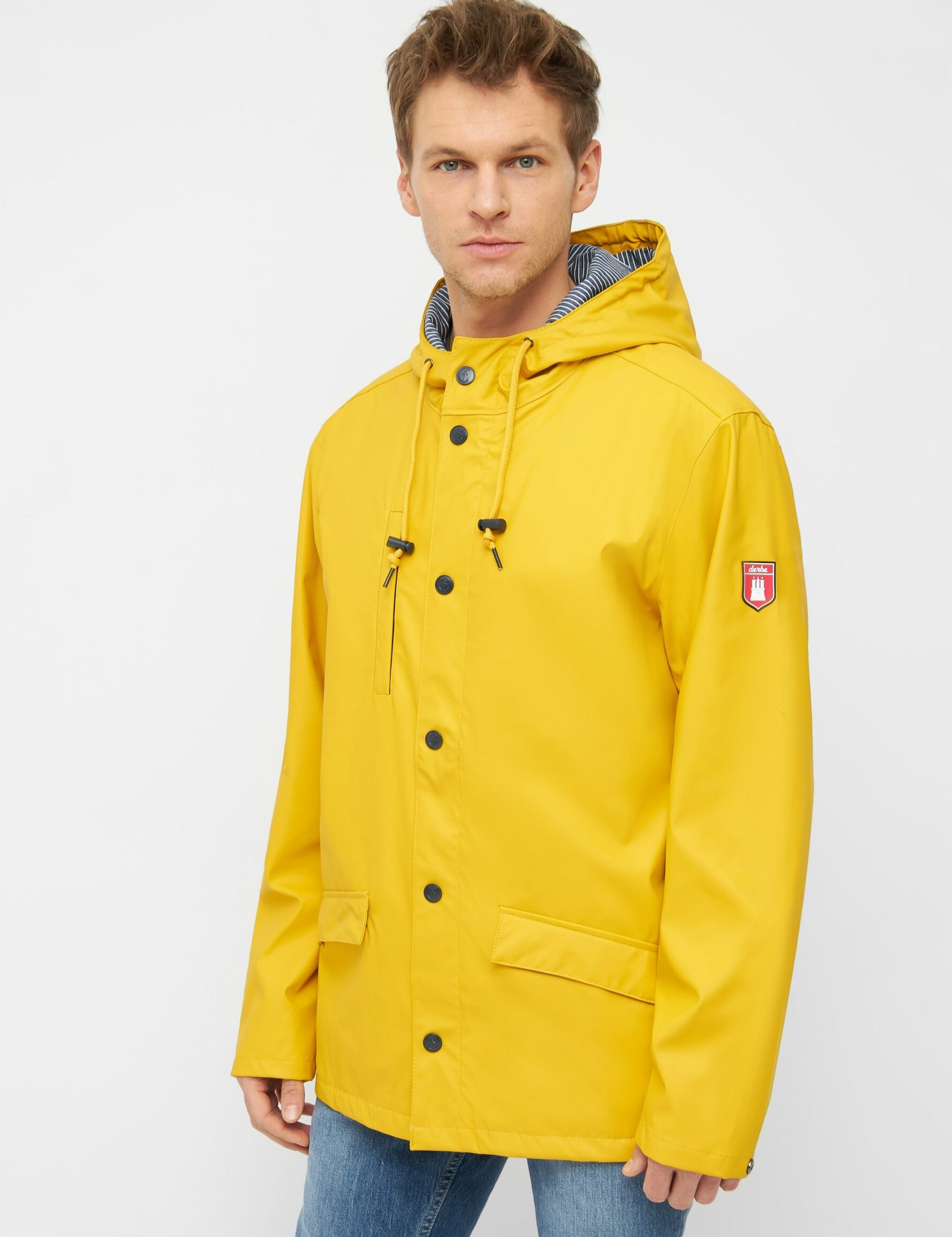M-02-PU-Passby_fisher-040-010-yellow-navy_010-1-scaled-3.jpg